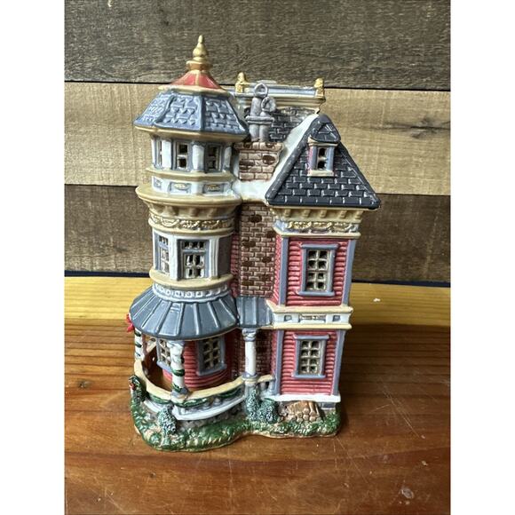 Enchanted Forest Christmas Village Taylor Residence Hard To Find - Picture 4 of 7